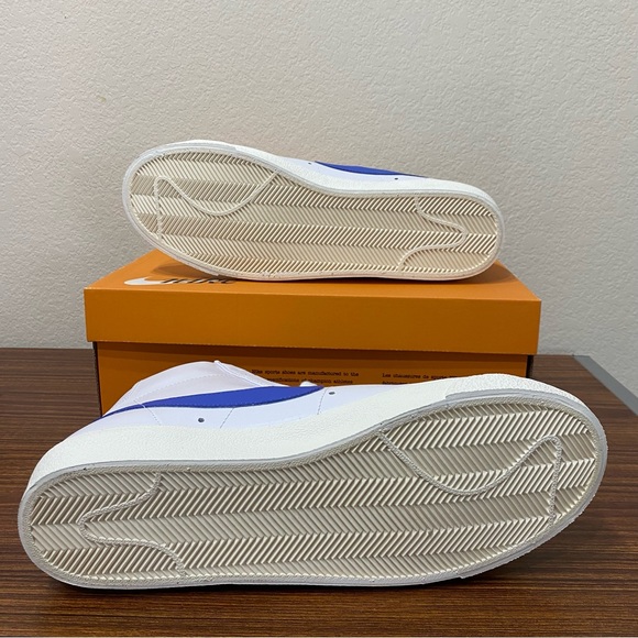 Nike Blazer Mid '77 SE Vintage Mismatched Swoosh Blue Red BQ6806-117 - Picture 3 of 5